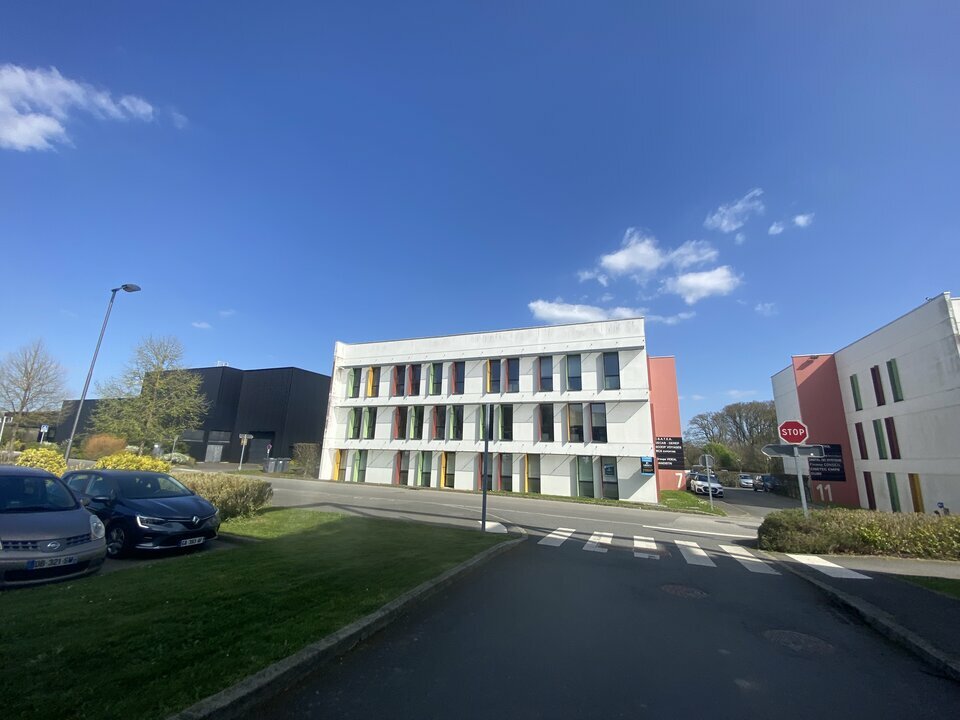 AXIO PRO LOCATION-BUREAUX-CHARTRES_DE_BRETAGNE-35