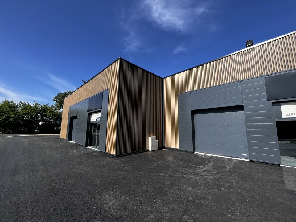 AXIO PRO VENTE-LOCAL D'ACTIVITE-LA_BOUEXIERE-35