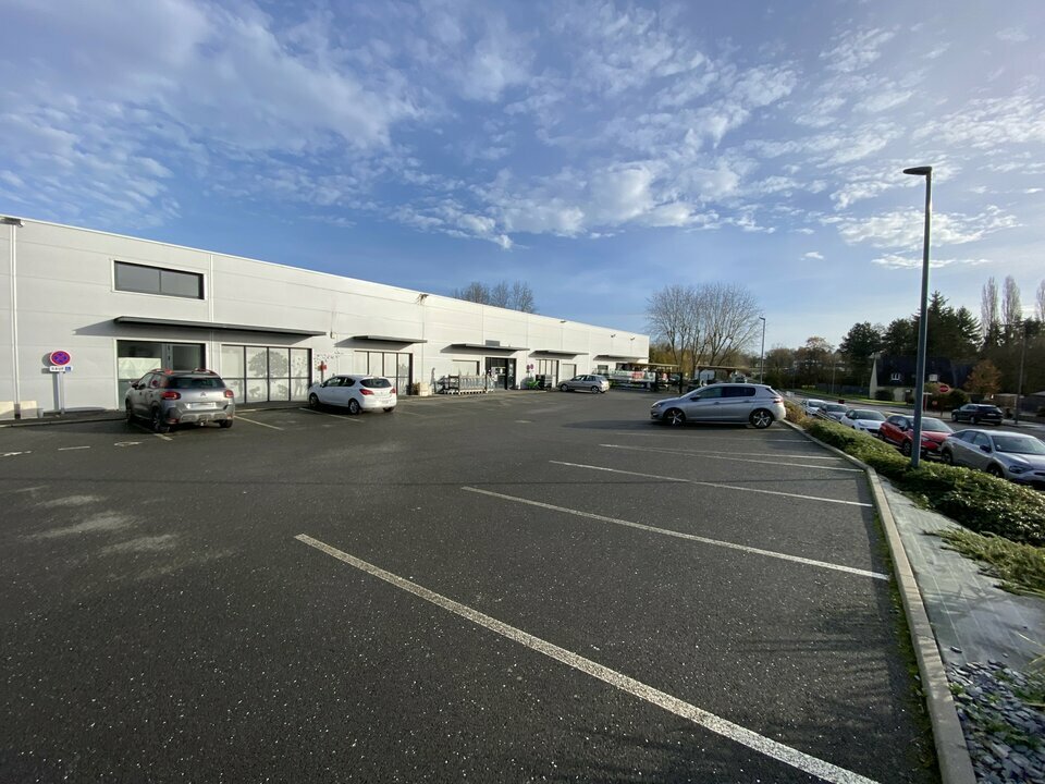 AXIO PRO LOCATION-LOCAL D'ACTIVITE-SAINT_GILLES-35