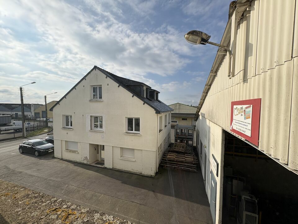 AXIO PRO LOCATION-BUREAUX-LE_RHEU-35