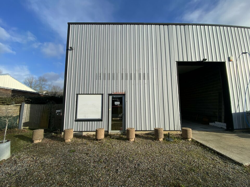 AXIO PRO LOCATION-LOCAL D'ACTIVITE-BETTON-35