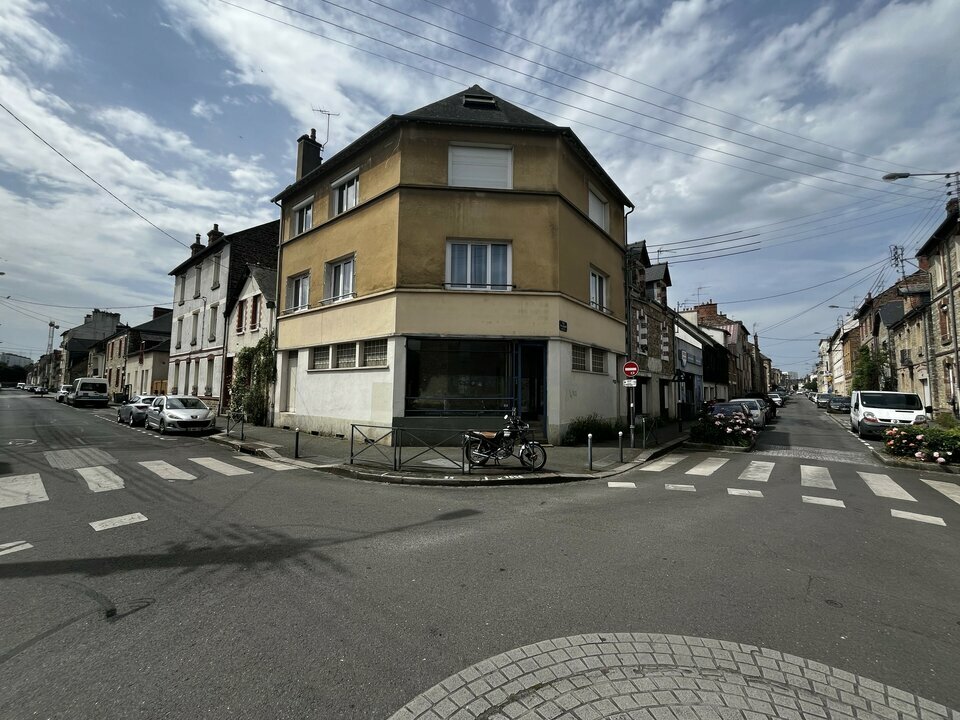AXIO PRO VENTE-LOCAL COMMERCIAL-RENNES-35