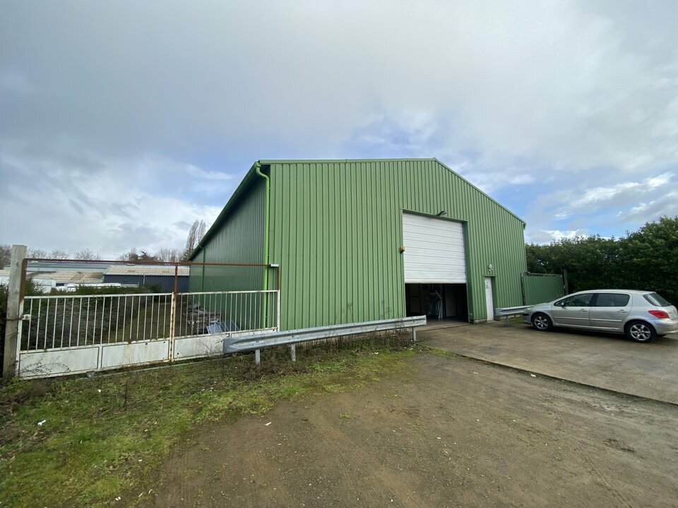 AXIO PRO LOCATION-LOCAL D'ACTIVITE-BETTON-35