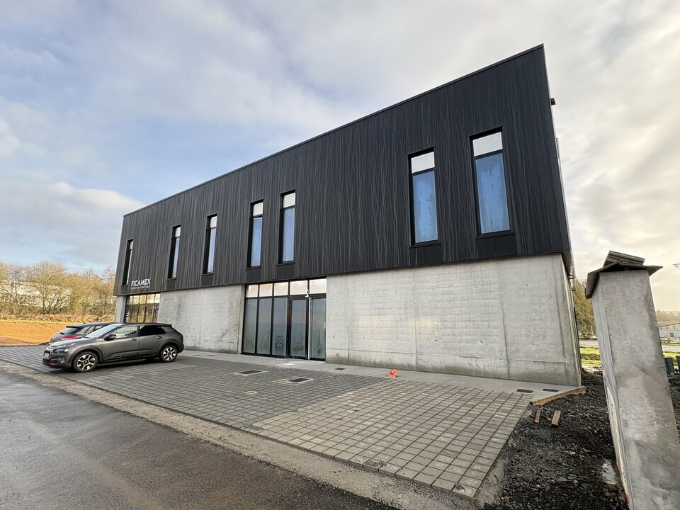 AXIO PRO LOCATION-BUREAUX-VITRE-35