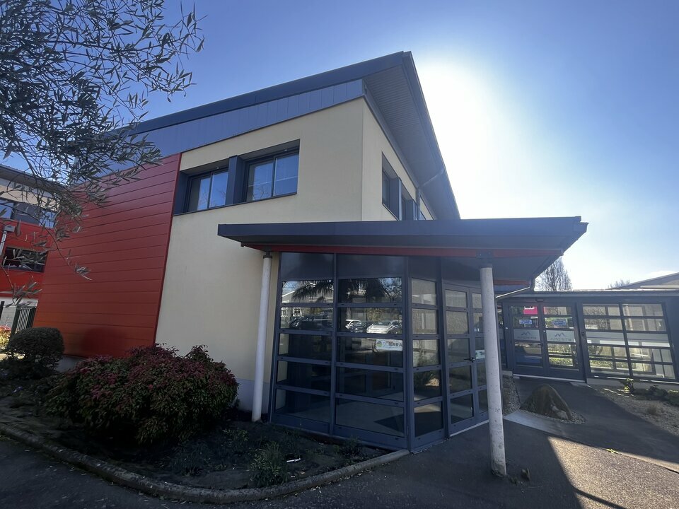 AXIO PRO LOCATION-BUREAUX-BETTON-35