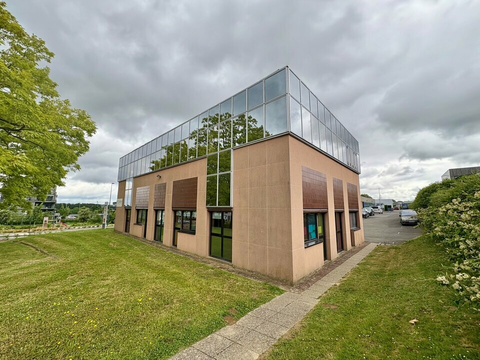 AXIO PRO LOCATION-BUREAUX-CESSON_SEVIGNE-35