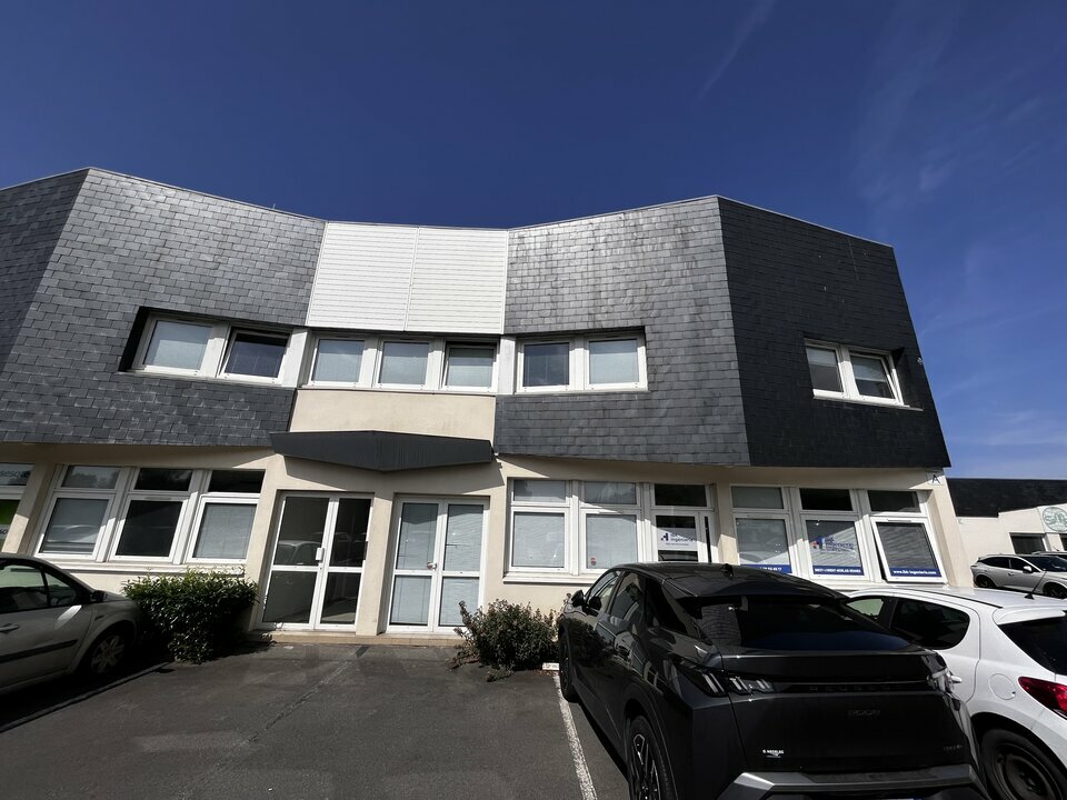 AXIO PRO LOCATION-BUREAUX-CESSON_SEVIGNE-35