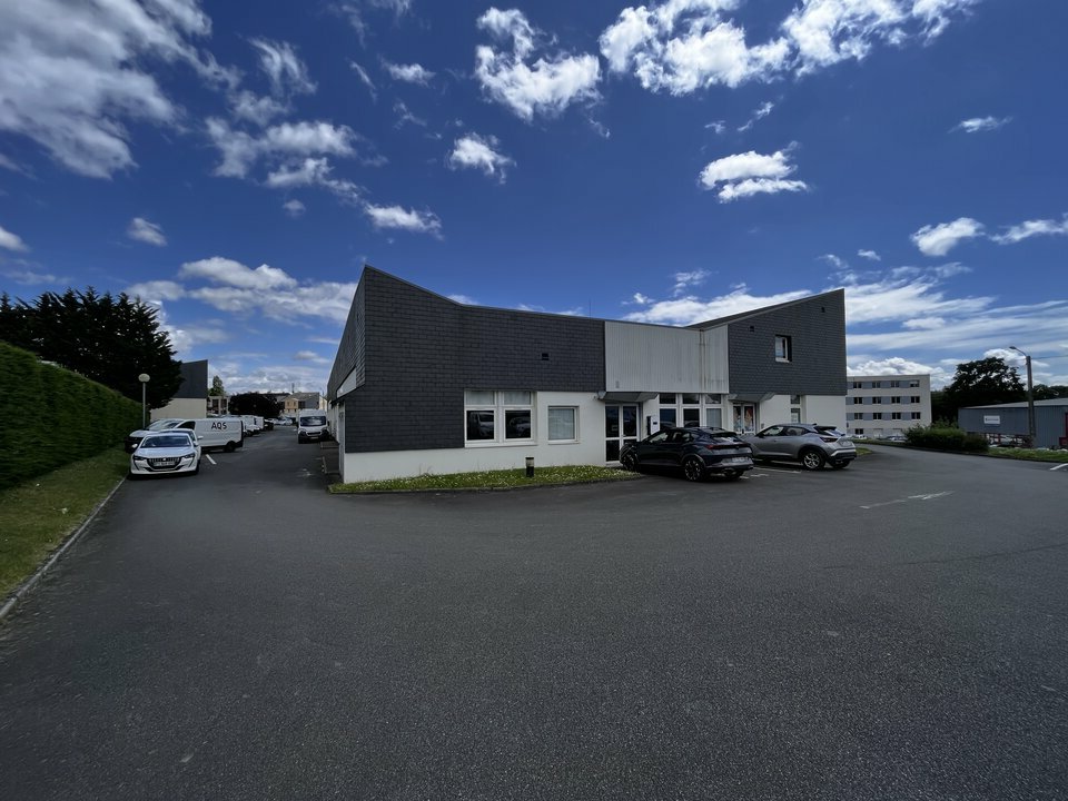 AXIO PRO LOCATION-BUREAUX-CESSON_SEVIGNE-35