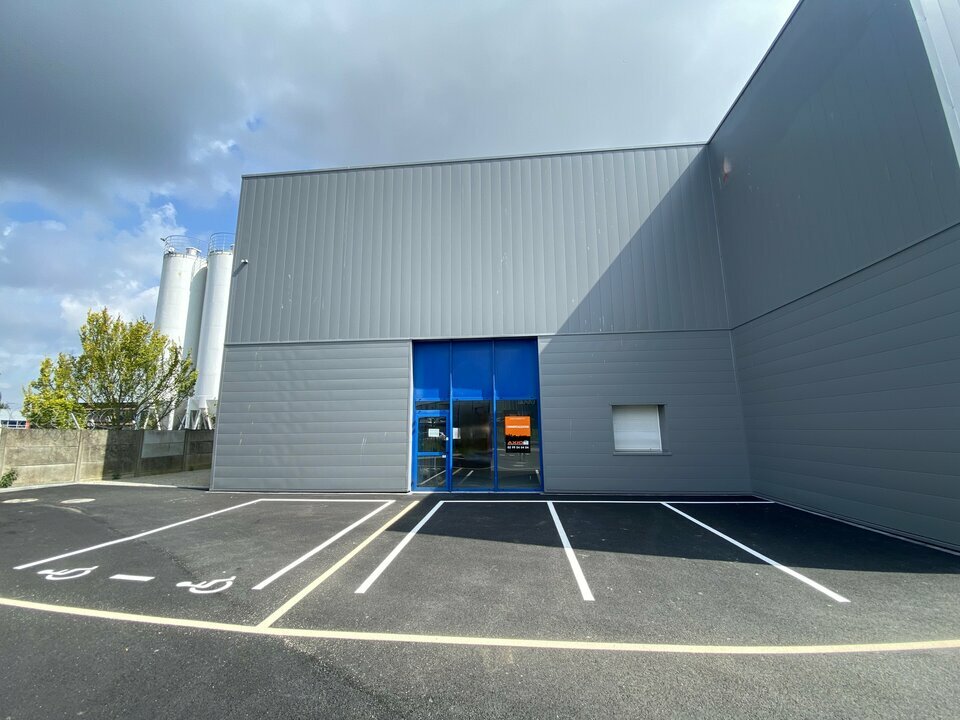 AXIO PRO LOCATION-LOCAL D'ACTIVITE-RENNES-35