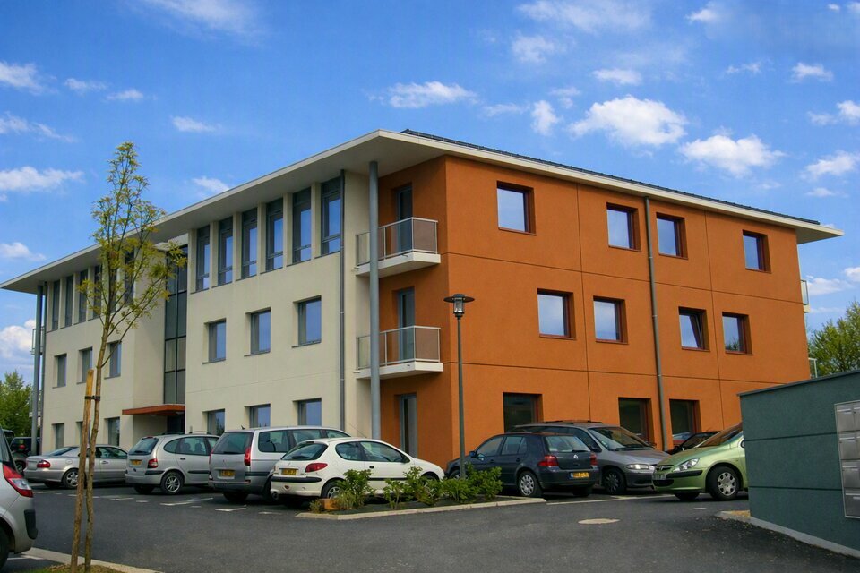 AXIO PRO VENTE-BUREAUX-PACE-35