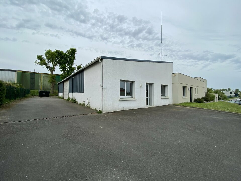 AXIO PRO LOCATION-LOCAL D'ACTIVITE-NOYAL_SUR_VILAINE-35
