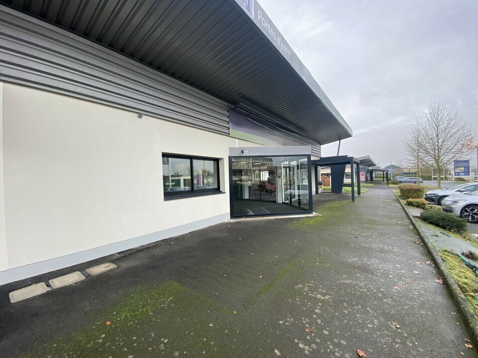 AXIO PRO LOCATION-LOCAL COMMERCIAL-CESSON_SEVIGNE-35