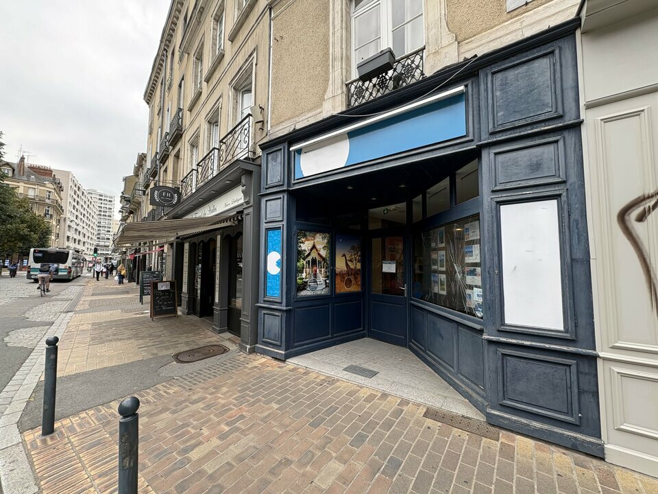AXIO PRO LOCATION-LOCAL COMMERCIAL-RENNES-35