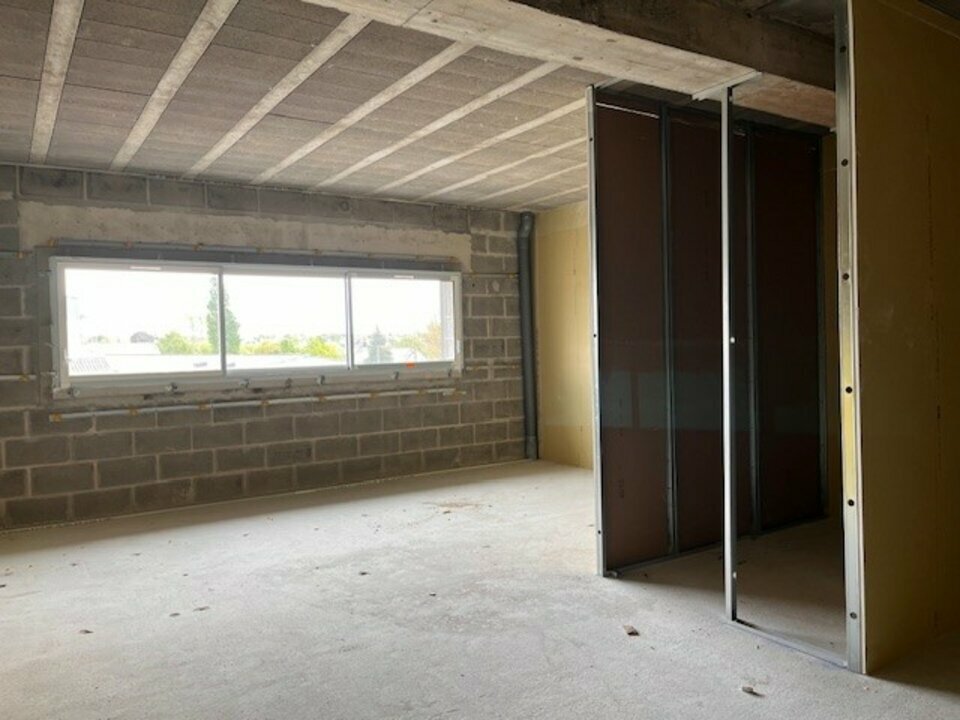 IMMOBILIERE VANNES LOCATION-BUREAUX-THEIX__NOYALO-56
