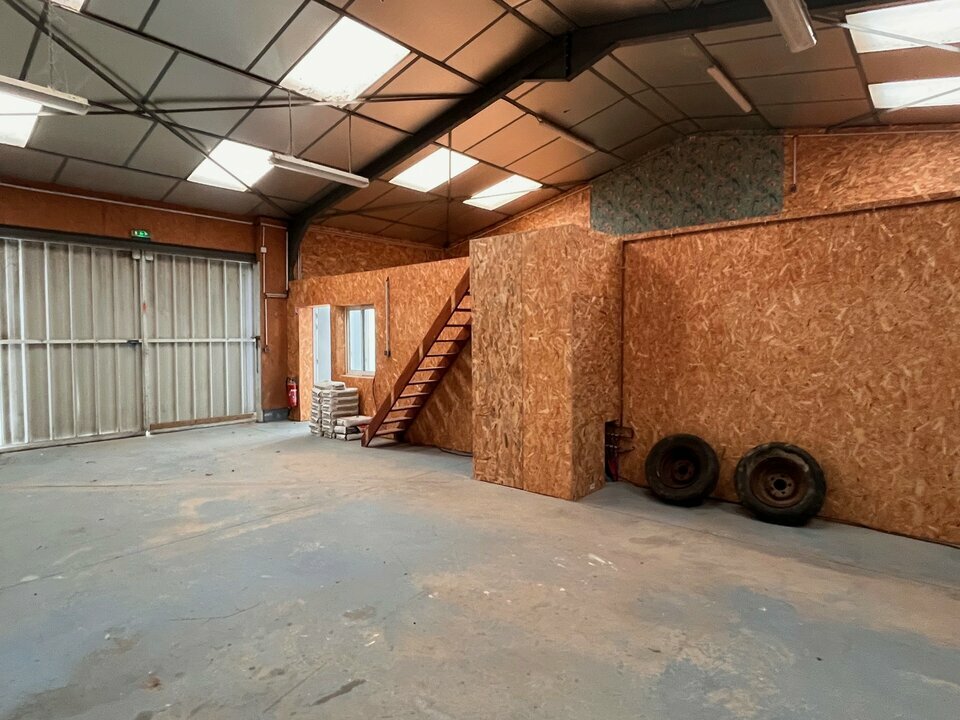 IMMOBILIERE VANNES LOCATION-LOCAL D'ACTIVITE-VANNES-56