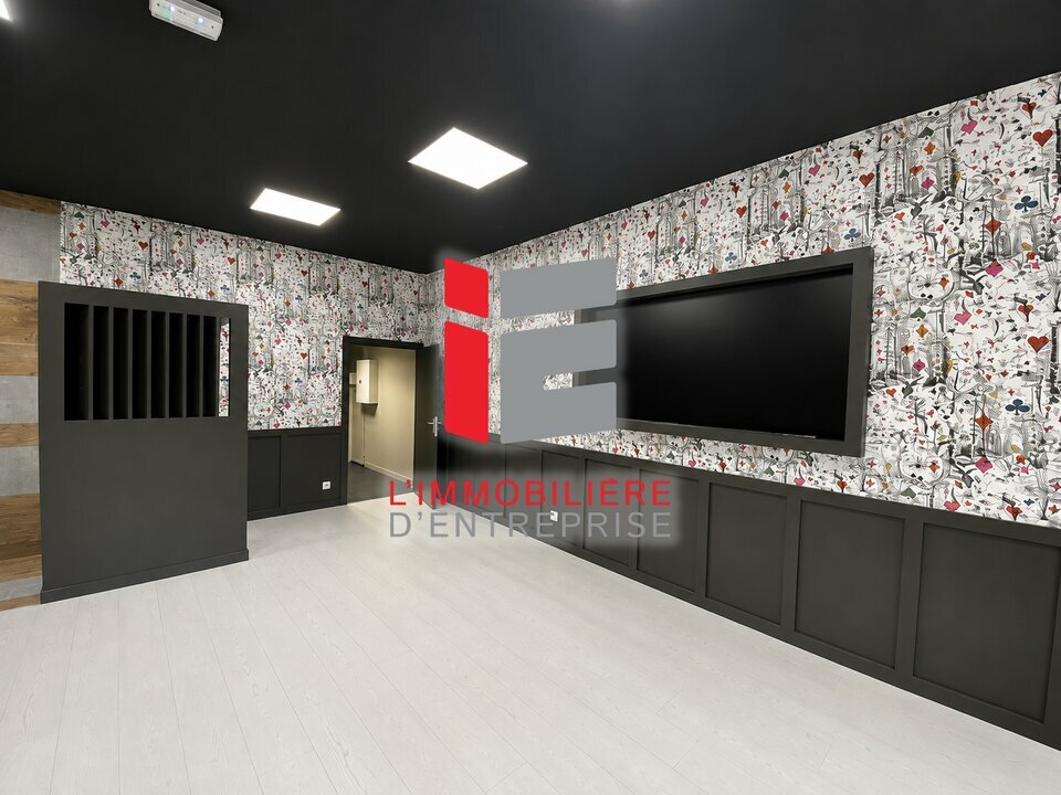 IMMOBILIERE RENNES LOCATION-LOCAL COMMERCIAL-PLEUMELEUC-35