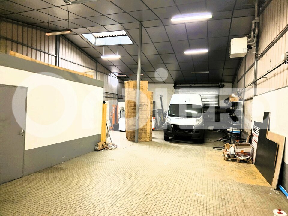 ORPI NA AND CO IMMOBILIER LOCATION-LOCAL D'ACTIVITE-SOISSONS-02