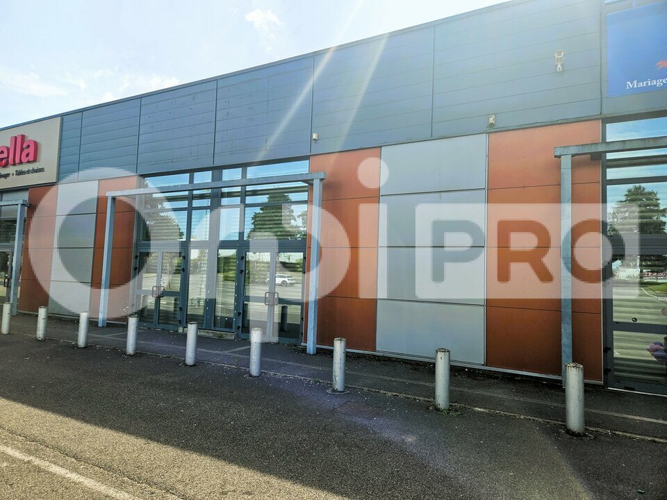 ORPI NA AND CO IMMOBILIER LOCATION-LOCAL COMMERCIAL-SOISSONS-02