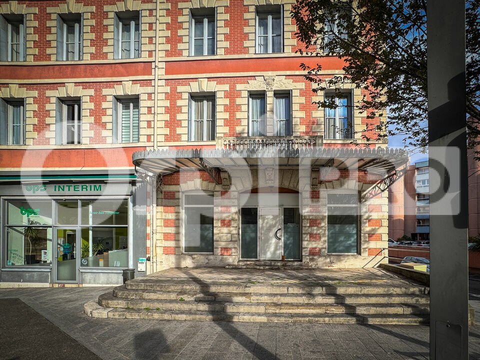 ORPI TYROSSE IMMOBILIER PRO-PCI VENTE-BUREAUX-DAX-40