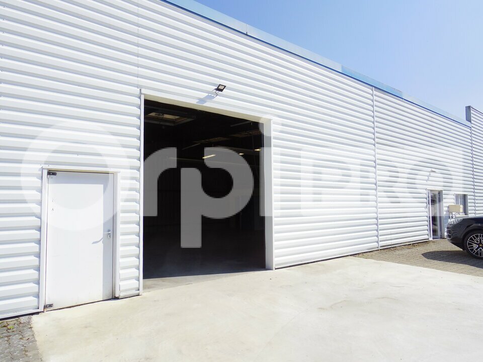 ORPI NA AND CO IMMOBILIER LOCATION-LOCAL D'ACTIVITE-SOISSONS-02