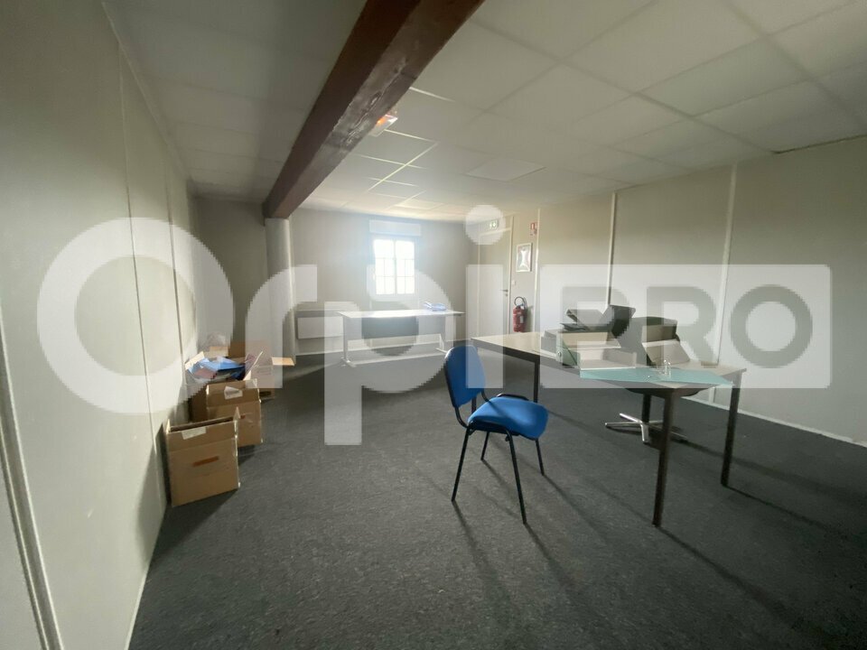 ORPI SAS DIRECT HABITAT LOCATION-BUREAUX-SAINT-JEAN-DE-THURIGNEUX-01