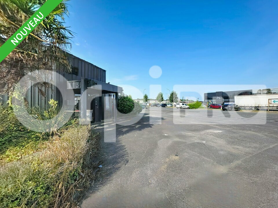 ORPI NA AND CO IMMOBILIER LOCATION-LOCAL D'ACTIVITE-VILLENEUVE-SAINT-GERMAIN-02