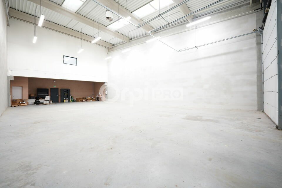 ORPI MYRIAD CONSEIL LOCATION-LOCAL D'ACTIVITE-SAINT_QUENTIN_FALLAVIER-38