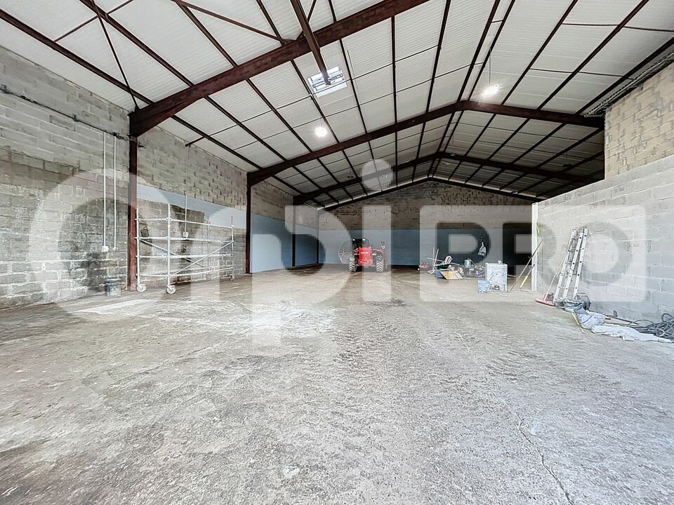 ORPI DHOURY IMMOBILIER LOCATION-ENTREPOT-ROCHY-CONDE-60