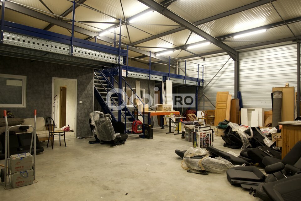 ORPI MYRIAD CONSEIL VENTE-LOCAL D'ACTIVITE-MIONS-69