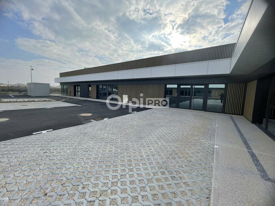 DORIS METZGER IMMOBILIER LOCATION-LOCAL COMMERCIAL-GENLIS-21
