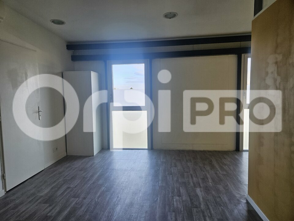 ORPI IMMO33 ENTREPRISE LOCATION-BUREAUX-EYSINES-33