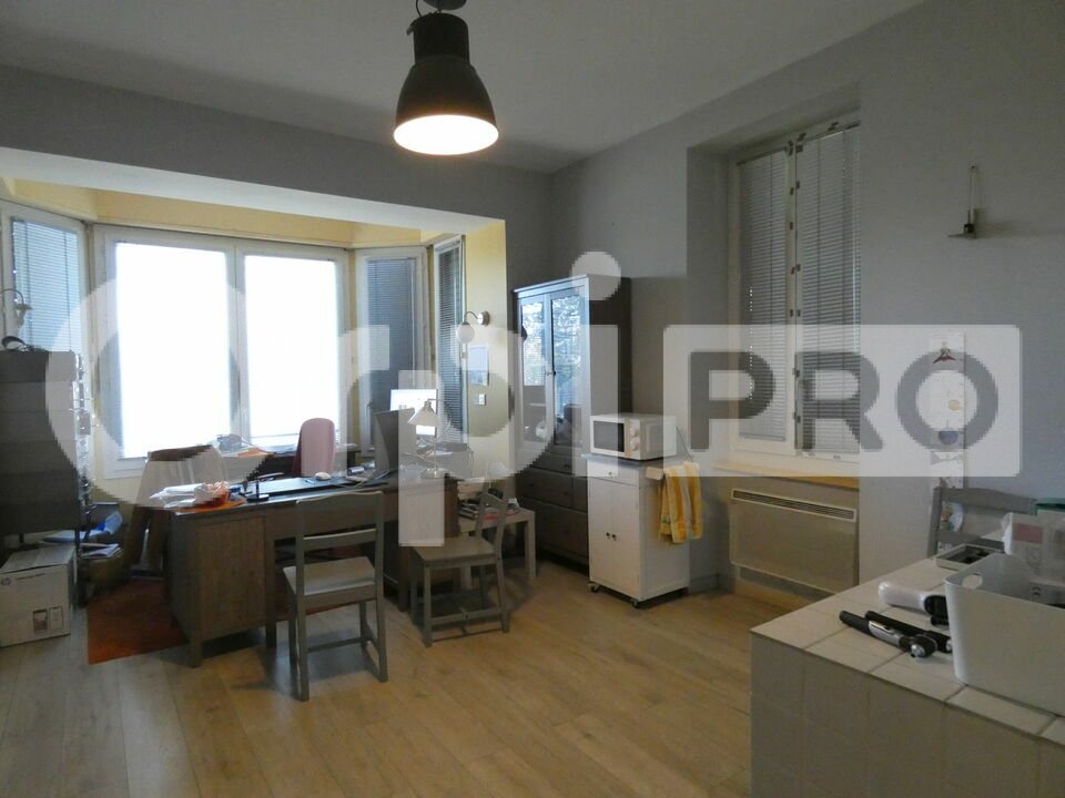 ORPI AGENCE R BASSANELLI LOCATION-BUREAUX-VOLX-04