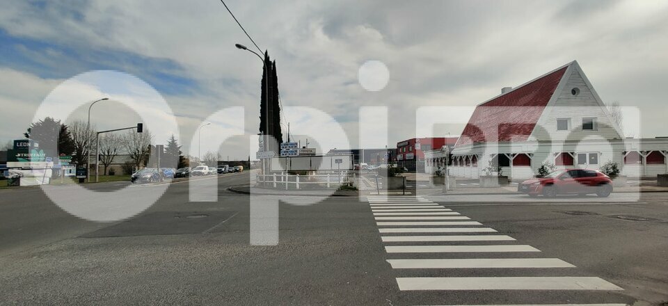 ORPI IMMO ENTRE PRO LOCATION-LOCAL COMMERCIAL-SERVON-77