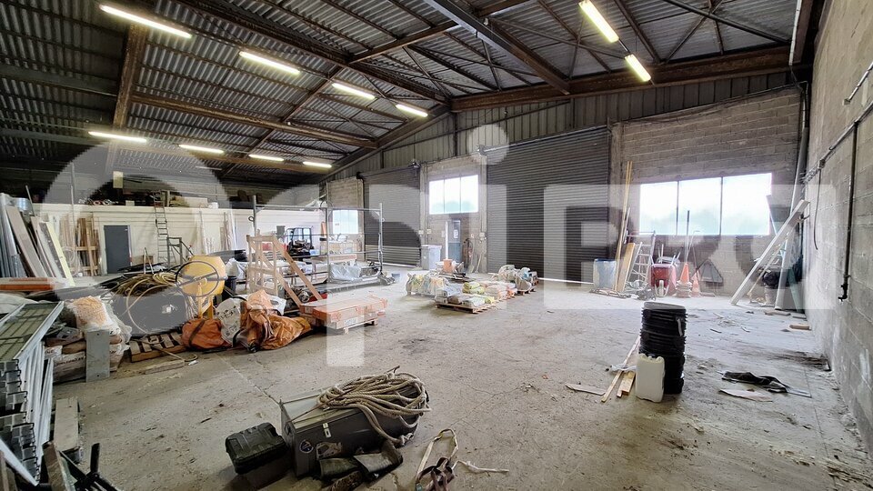 ORPI NA AND CO IMMOBILIER LOCATION-LOCAL D'ACTIVITE-SOISSONS-02