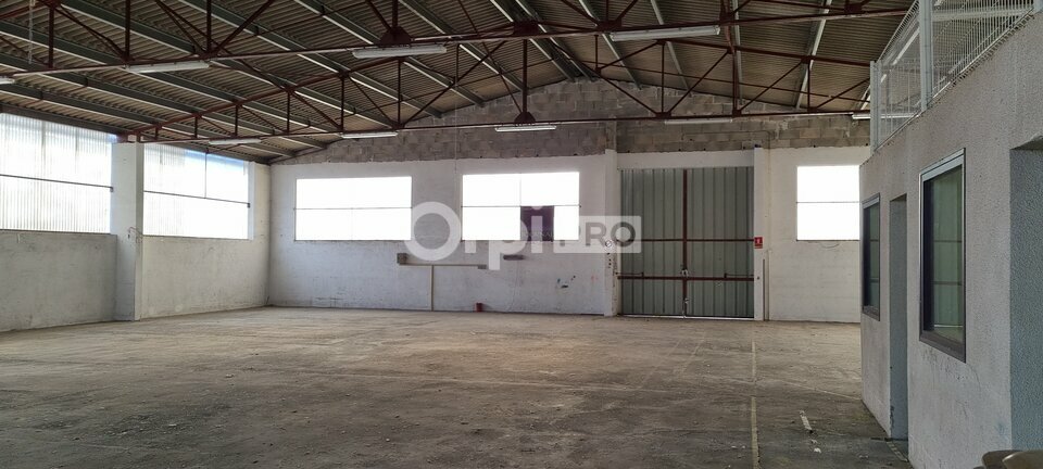 ORPI  BROUSSE IMMOBILIER LOCATION-ENTREPOT-MALEMORT-19
