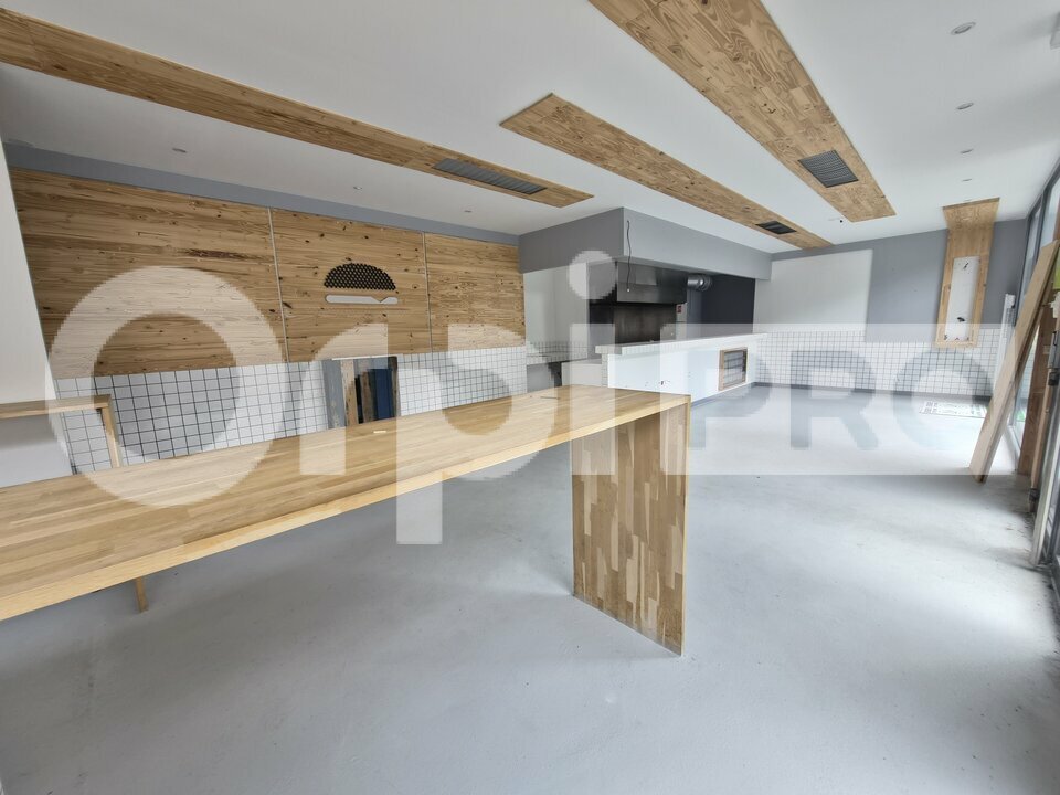 ORPI SARL COMPTOIR IMMOBILIER CHAMPENOIS LOCATION-LOCAL COMMERCIAL-REIMS-51