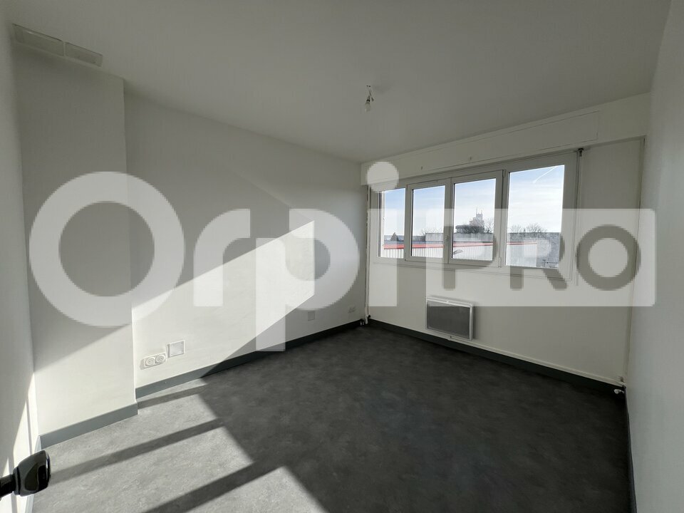 ORPI LA BRIARDE GERANCE LOCATION-BUREAUX-BRIE_COMTE_ROBERT-77