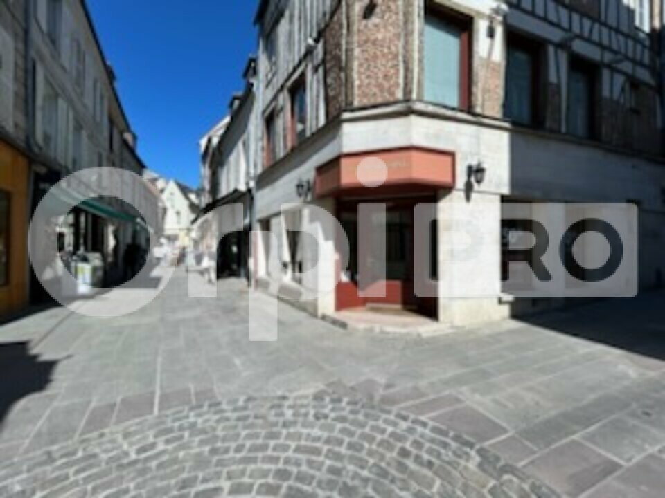 ORPI PRO CEGIT IMMO LOCATION-LOCAL COMMERCIAL-COMPIEGNE-60