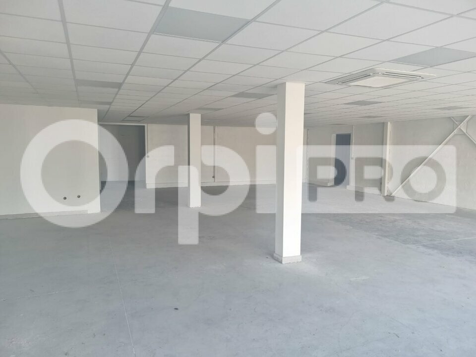 ORPI AGENCE BOUTAREL LOCATION-ENTREPOT-BAIE-MAHAULT-97