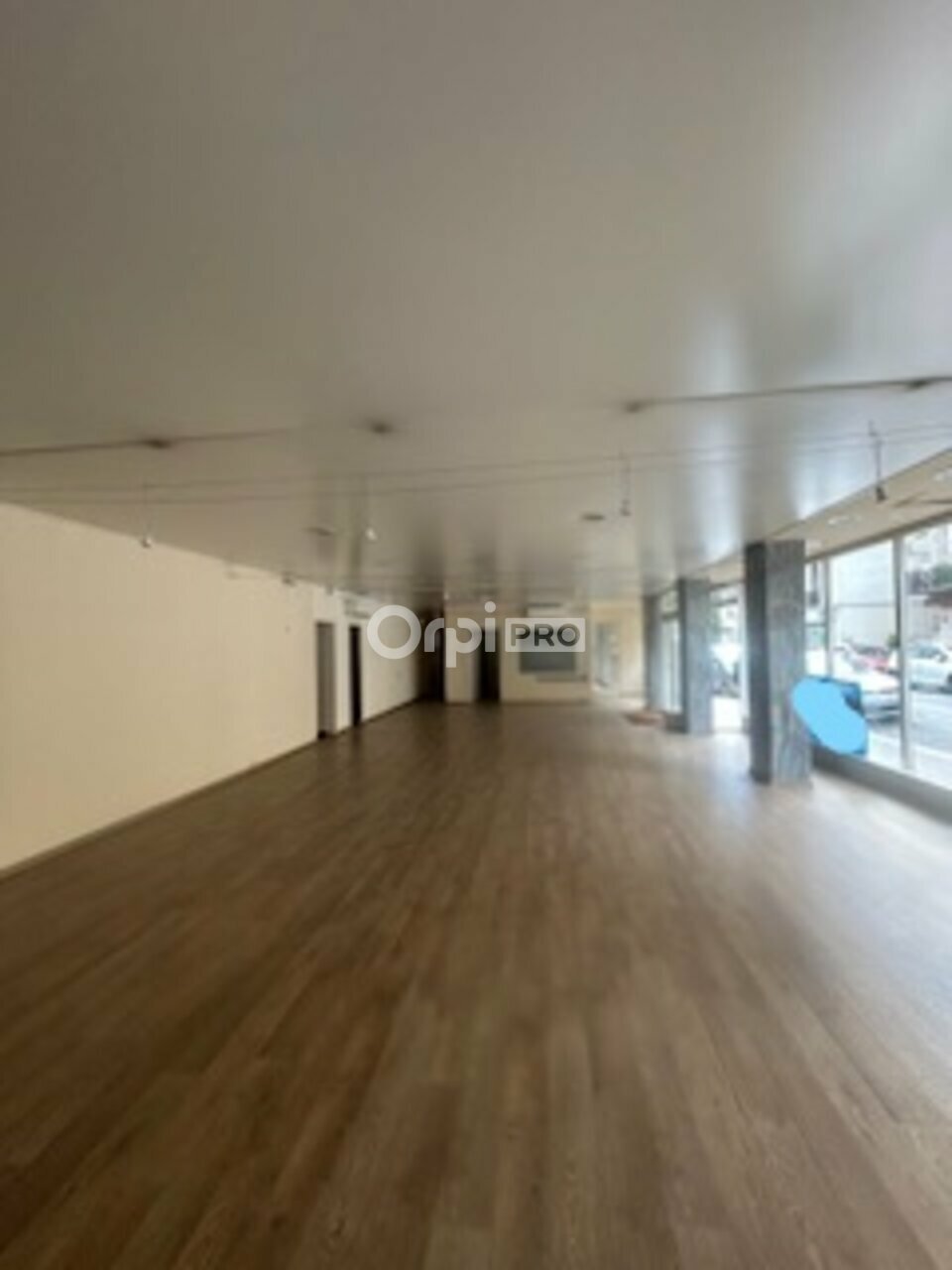 AGERIM CARRE D'OR VENTE-LOCAL COMMERCIAL-NICE-06