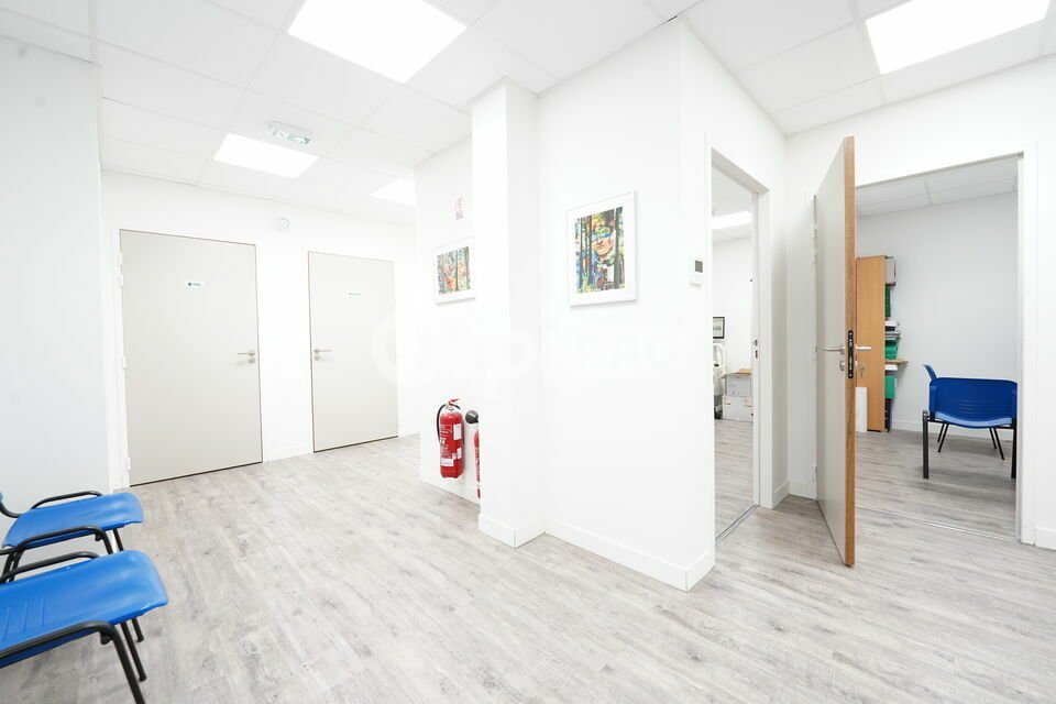 ORPI MYRIAD CONSEIL LOCATION-BUREAUX-BOURGOIN_JALLIEU-38