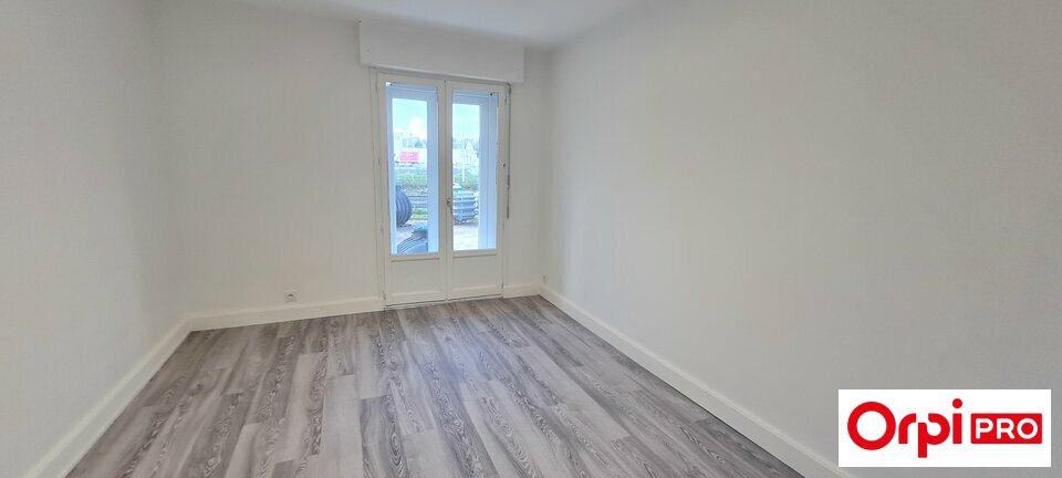 ORPI TRISKELL HABITAT ET ENTREPRISE LOCATION-BUREAUX-LAMBALLE-22