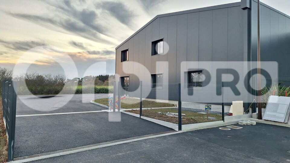 ORPI PRESQUILE FONCIER IMMOBILIER  LOCATION-LOCAL D'ACTIVITE-SAINT-LYPHARD-44