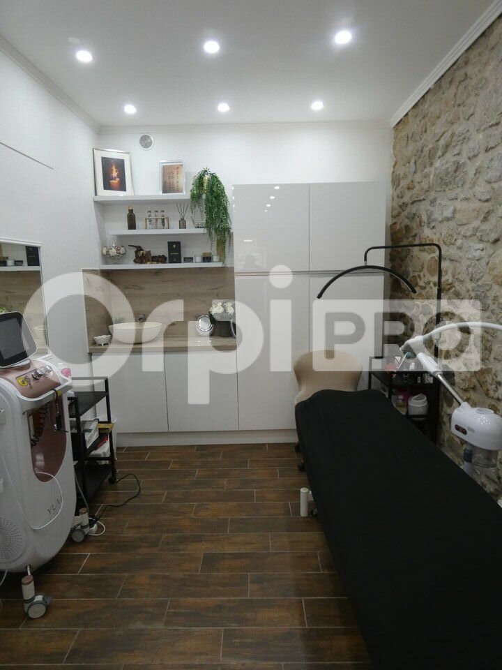 ORPI AGENCE R BASSANELLI LOCATION-LOCAL COMMERCIAL-MANOSQUE-04