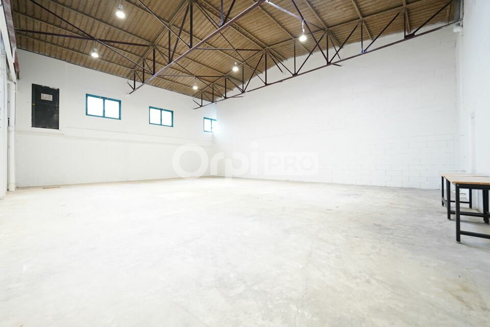 ORPI MYRIAD CONSEIL LOCATION-ENTREPOT-VENISSIEUX-69