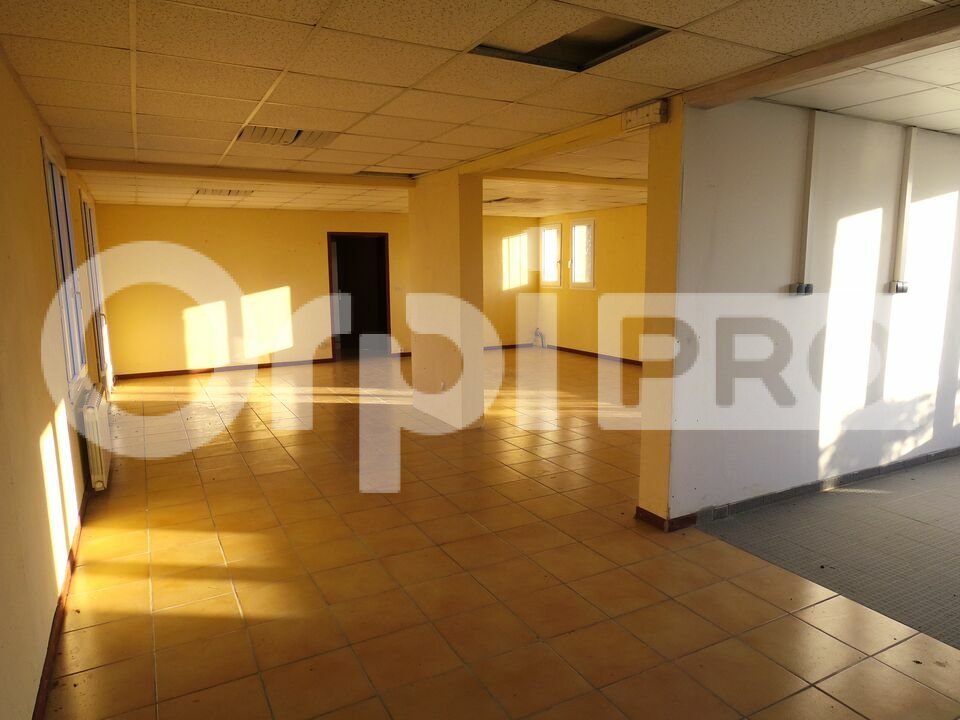 ORPI NA AND CO IMMOBILIER VENTE-LOCAL COMMERCIAL-SOISSONS-02