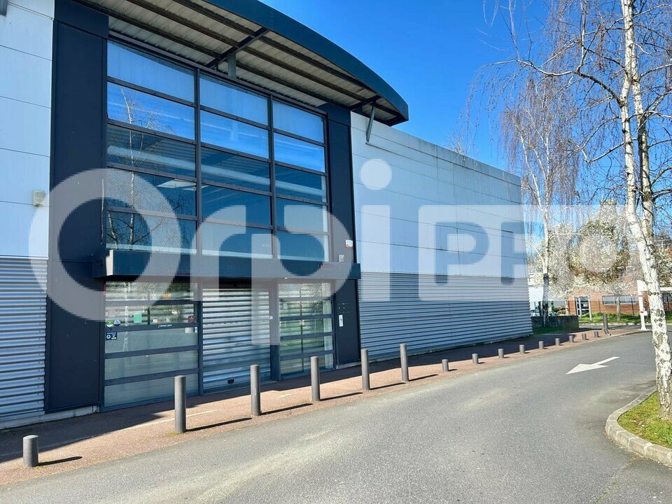 ORPI IMMO ENTRE PRO LOCATION-LOCAL COMMERCIAL-MENNECY-91
