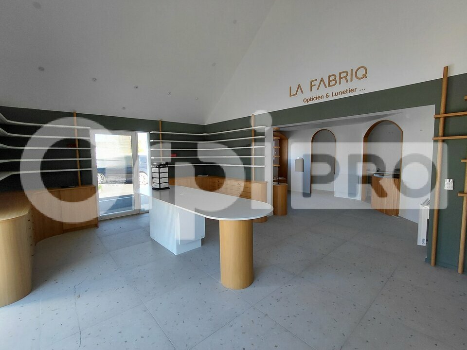 ORPI PRESQUILE FONCIER IMMOBILIER  LOCATION-LOCAL COMMERCIAL-GUERANDE-44