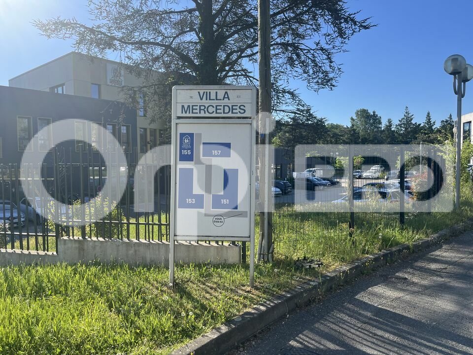 ORPI LSI VAL D'OZON VENTE-BUREAUX-SAINT_GENIS_LAVAL-69