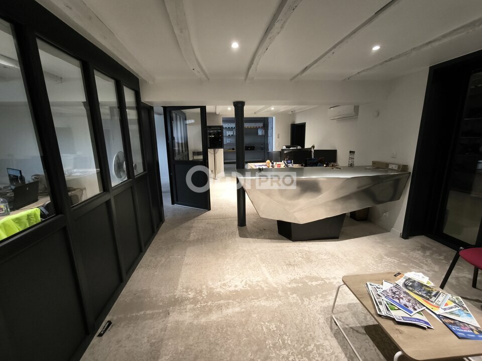 ORPI  BROUSSE IMMOBILIER LOCATION-BUREAUX-BRIVE-LA-GAILLARDE-19